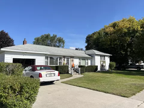 123 Grant St, Alpena, MI 49707