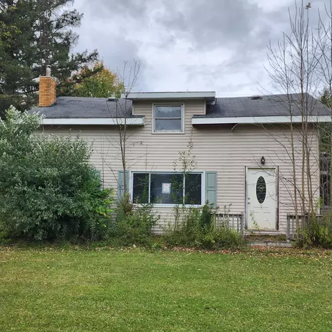 1030 Old Mill Rd, Alpena, MI 49707