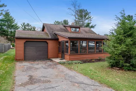 6671 Burchfield Road Indian River Mi 49749 Rd, Indian River, MI 49749