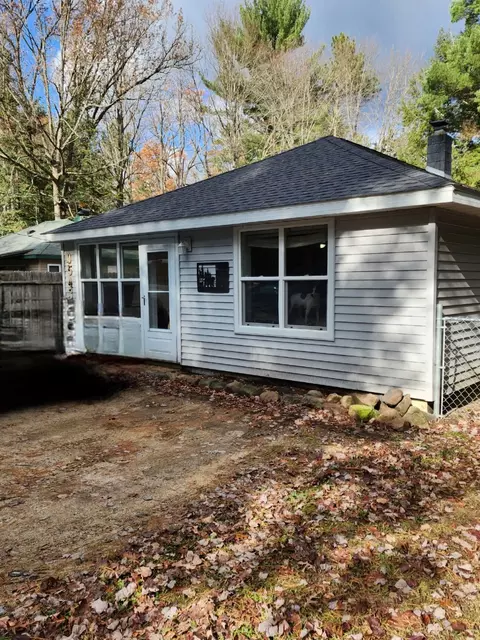 9543 Farmer Ct, Saint Helen, MI 48656