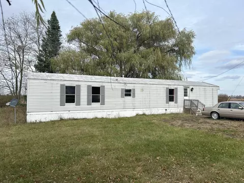 15554 Spratt Rd, Lachine, MI 49753