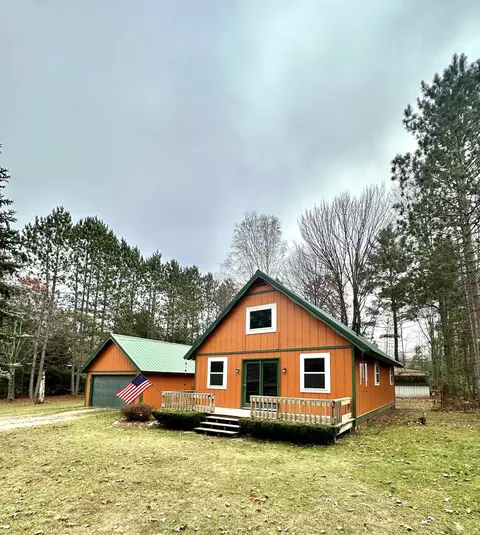 5191 Green Acres Dr, Frederic, MI 49733