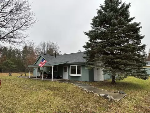 6045 Roby Ln, Grayling, MI 49738