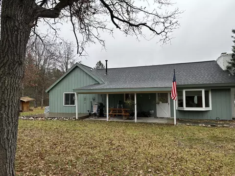 6045 Roby Ln, Grayling, MI 49738 photo 2