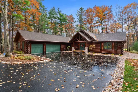 6541 Link Blvd, Indian River, MI 49749 photo 2