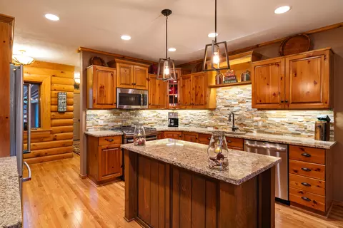 6541 Link Blvd, Indian River, MI 49749 photo 8
