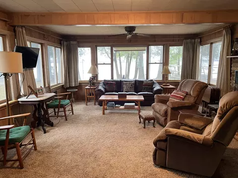 1971 E Higgins Lake Drive Roscommon Mi 48653 Dr, Roscommon, MI 48653 photo 2