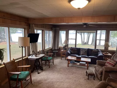 1971 E Higgins Lake Drive Roscommon Mi 48653 Dr, Roscommon, MI 48653 photo 3