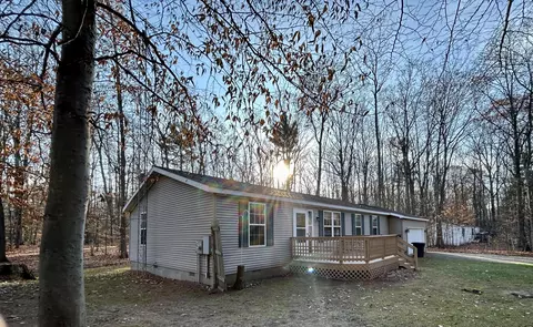 11065 Sherwood Dr, Frederic, MI 49733 photo 6