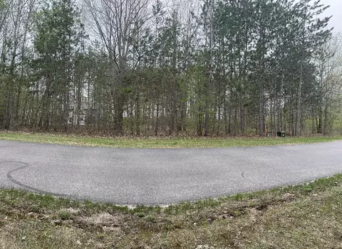 4822 Michakewa Trail Unit 5 Cheboygan Mi 49721 Trl UNIT 5, Cheboygan, MI 49721