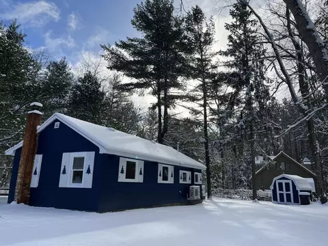 403 Saginaw Avenue Roscommon Mi 48653 Ave, Roscommon, MI 48653