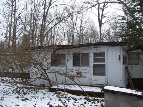 137 Black Bear Circle Roscommon Mi 48653 Cir, Roscommon, MI 48653 photo 5