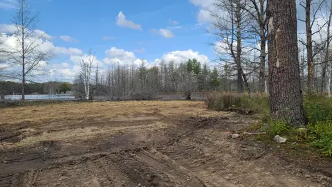 5288 Peninsula Drive Gaylord Mi 49735 Dr, Gaylord, MI 49735