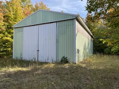 12875 Bates Rd, Cheboygan, MI 49721
