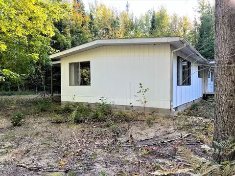 12875 Bates Rd, Cheboygan, MI 49721 photo 12