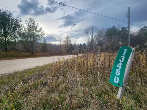 13480 Douglas Rd, Cheboygan, MI 49721