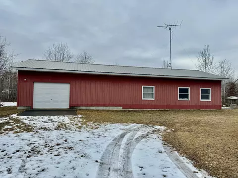 112 Tuttle Dr, Mio, MI 48647 photo 2