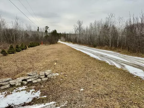 112 Tuttle Dr, Mio, MI 48647 photo 3