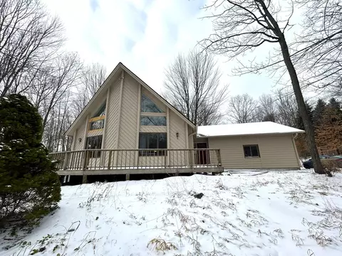 7072 Partridge Place Gaylord Mi 49735 Pl, Gaylord, MI 49735