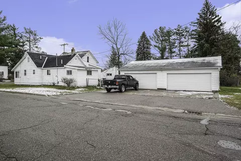 151 N Wisconsin Avenue Gaylord Mi 49735 Ave, Gaylord, MI 49735