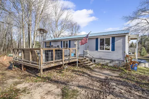 7876 Gunner Rd, Frederic, MI 49733