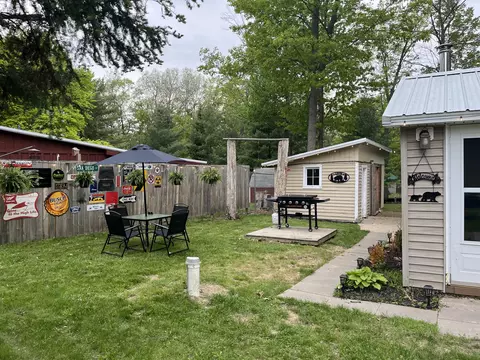 5260 Rose St, Gladwin, MI 48624 photo 20