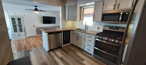 1308 Coutant St, Flushing, MI 48433 photo 8