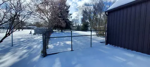 1308 Coutant St, Flushing, MI 48433 photo 3