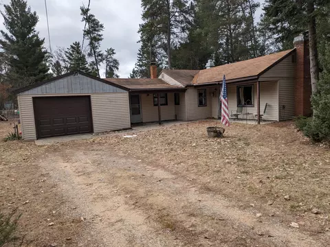 9310 Diamond Dr, Saint Helen, MI 48656
