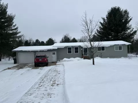 562 Pine Briar Lane Gaylord Mi 49735 Ln, Gaylord, MI 49735
