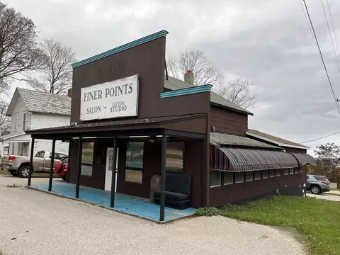 811 N State St, St. Ignace, MI 49781