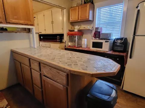 Kitchen - 305 State Street Grayling Mi 49738 St, Grayling, MI 49738 photo 5 of 10