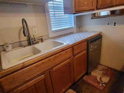Kitchen - 305 State Street Grayling Mi 49738 St, Grayling, MI 49738 photo 4 of 10