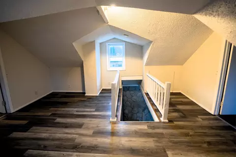 Entry Way - 12950 Spruce St, Wolverine, MI 49799 photo 3 of 5