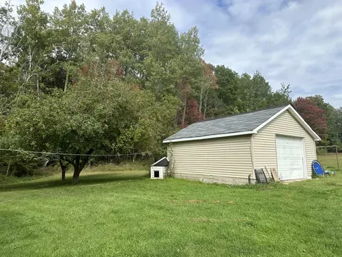 5352 Anderson Rd, Spruce, MI 48762 photo 2