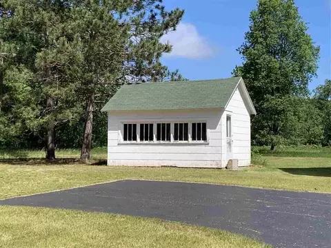 Other - 2416 W Maplehurst Drive Roscommon Mi 48653 Dr, Roscommon, MI 48653 photo 13 of 16
