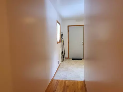 Entry Way - 6901 S Stephan Bridge Road Roscommon Mi 48653 Rd, Roscommon, MI 48653 photo 1 of 9