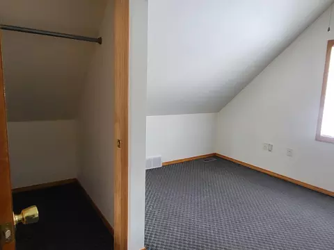 Bedroom - 6901 S Stephan Bridge Road Roscommon Mi 48653 Rd, Roscommon, MI 48653 photo 3 of 3