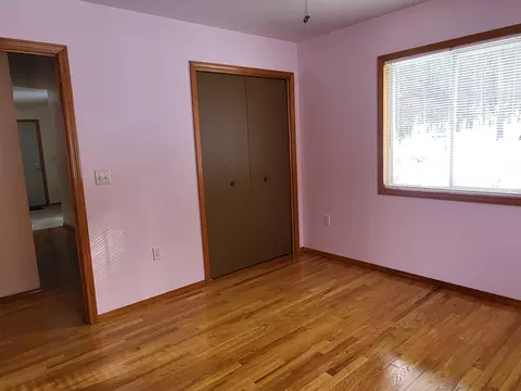 Bedroom - 6901 S Stephan Bridge Road Roscommon Mi 48653 Rd, Roscommon, MI 48653 photo 1 of 3