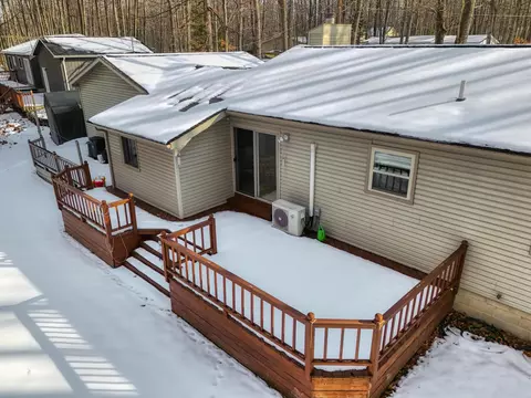 Exterior - 403 Dante Drive Roscommon Mi 48653 Dr, Roscommon, MI 48653 photo 3 of 10