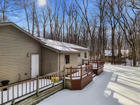 Exterior - 403 Dante Drive Roscommon Mi 48653 Dr, Roscommon, MI 48653 photo 10 of 10
