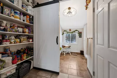 Kitchen - 403 Dante Drive Roscommon Mi 48653 Dr, Roscommon, MI 48653 photo 5 of 5
