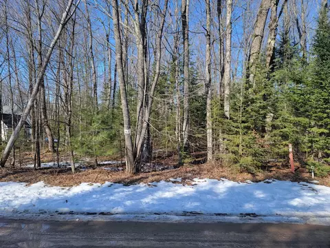 624 Franklin Ests, Petoskey, MI 49770