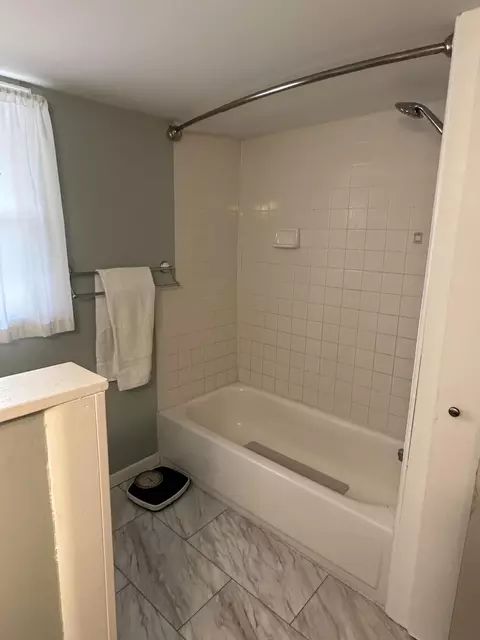 Bath - 703 Elm St, Grayling, MI 49738 photo 4 of 5