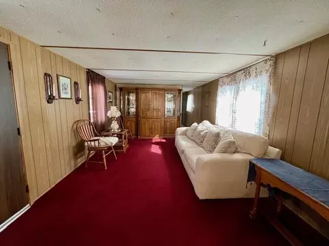 Living - 401 Starron Rd, Roscommon, MI 48653 photo 1 of 4