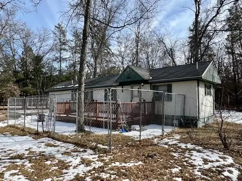 Exterior - 401 Starron Rd, Roscommon, MI 48653 photo 2 of 9