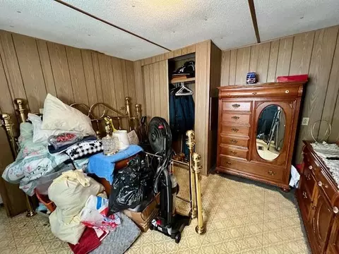 Exterior - 401 Starron Rd, Roscommon, MI 48653 photo 7 of 9