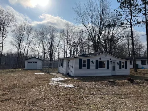 6653 Bear Lake Drive Lake Mi 48632 Dr, Lake, MI 48632
