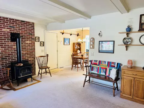 Living - 207 W Road Roscommon Mi 48653 Rd, Roscommon, MI 48653 photo 4 of 7