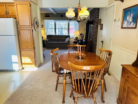 Dining - 207 W Road Roscommon Mi 48653 Rd, Roscommon, MI 48653 photo 4 of 5